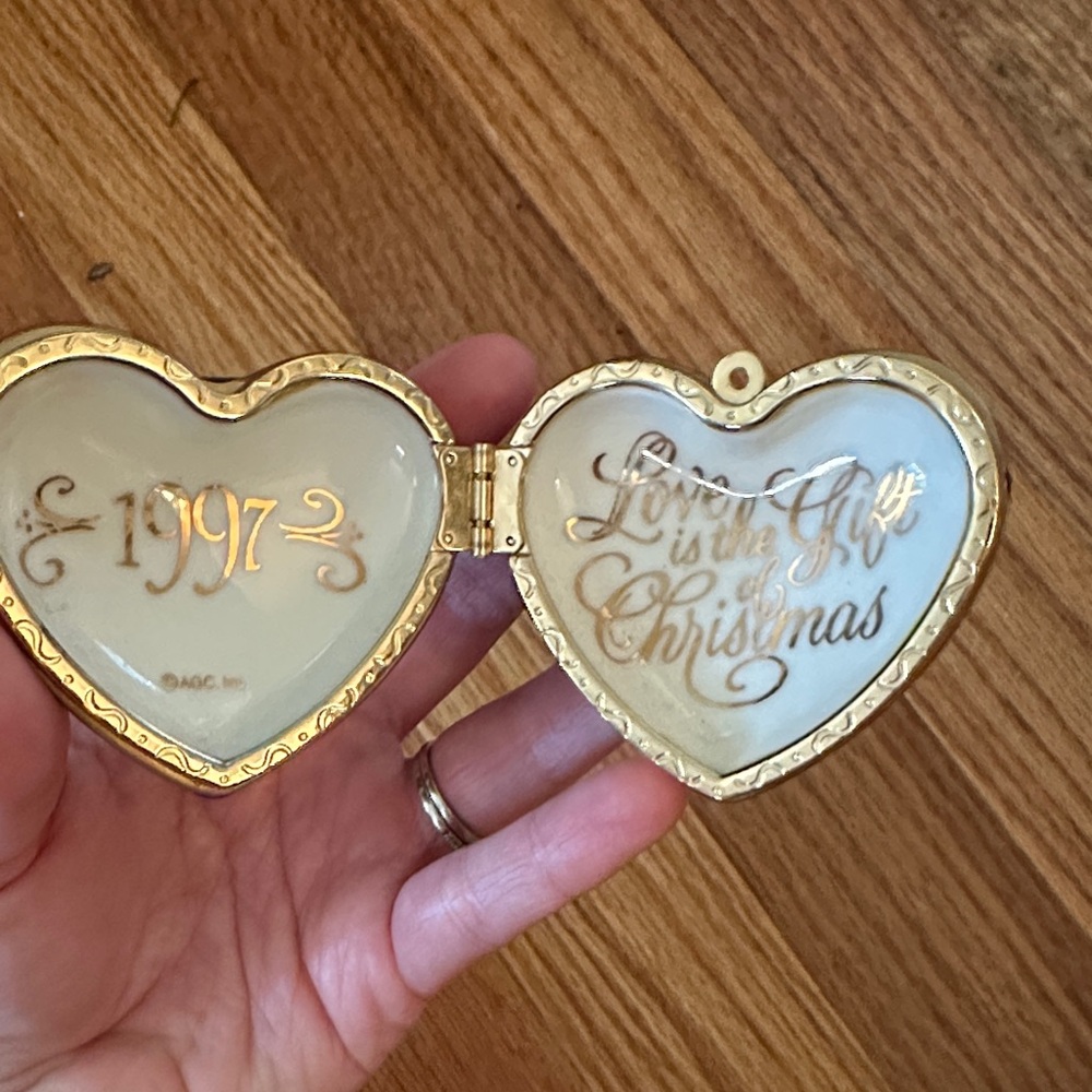 Heart-Shaped Gold Ornament